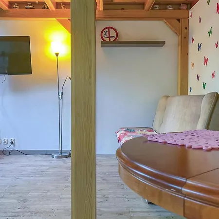Awesome In Apartman *
